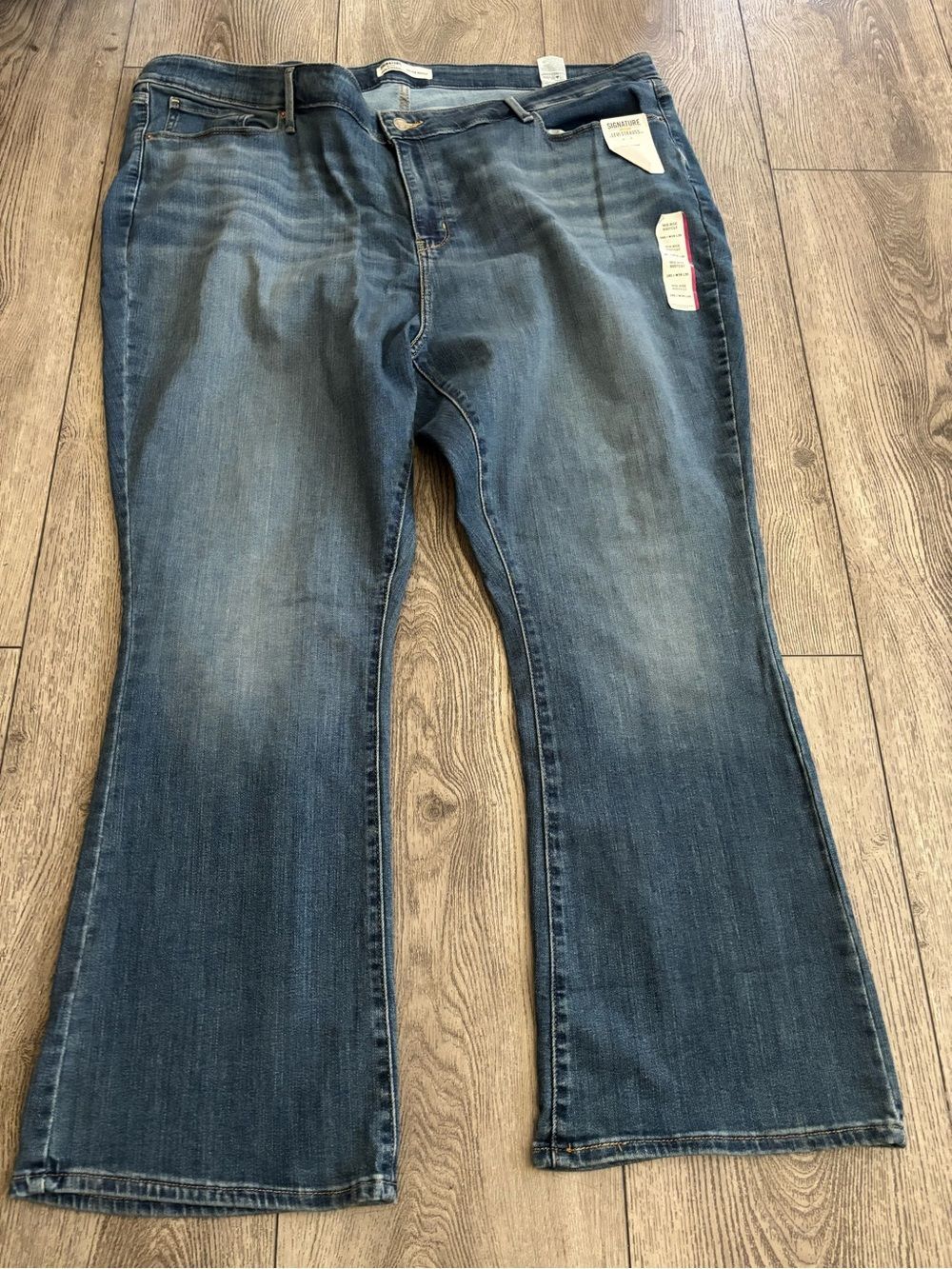Levi’s Strauss Classic Blue Women’s Bootcut Jeans